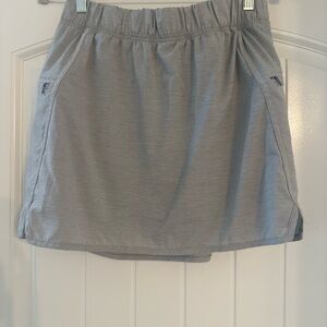 CALIA by Carrie Underwood Gray Tennis/Golf Skirt w/ Built-In Shorts, Size Medium